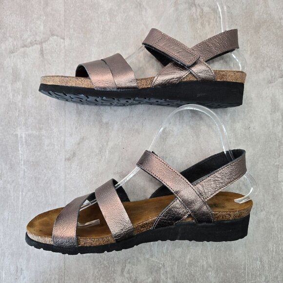 Naot Flat Sandals Sz 9 Metallic Leather Cork Comfort Strappy Bohemian Gladiator - Picture 6 of 10